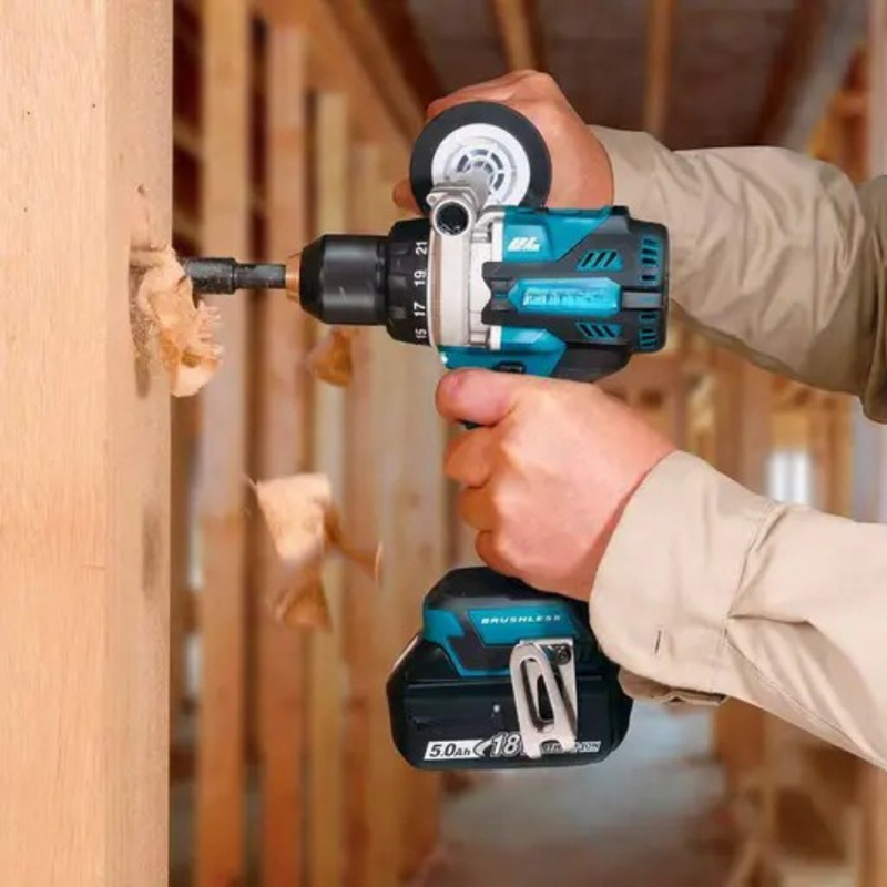 ORIGINAL SET: AKUMULATORSKA BUŠILICA S UDARNIM PIŠTOLJEM + 26 DODATAKA + 2 BATERIJE – BLACK FRIDAY AKCIJA